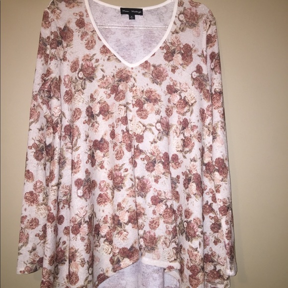 🍁🛍Mason + Mackenzie Long Sleeve Floral Knit Top - Picture 1 of 3